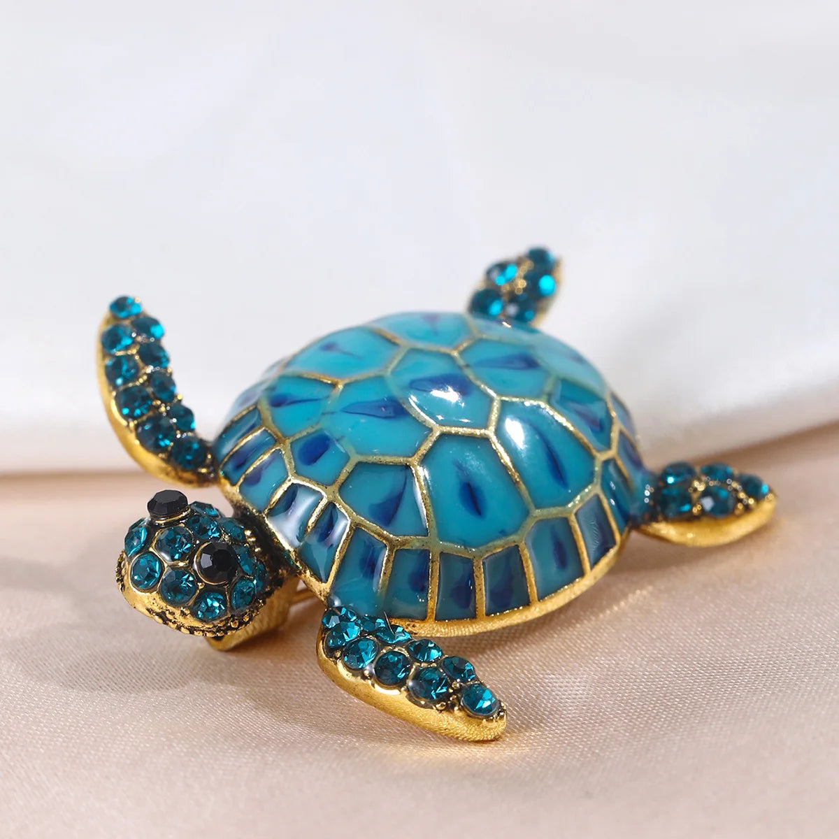 1PC Women's European and American Trend Personalized Turtle Shaped Brooch Fashion Dressing Banquet Party Festival Gift 7400